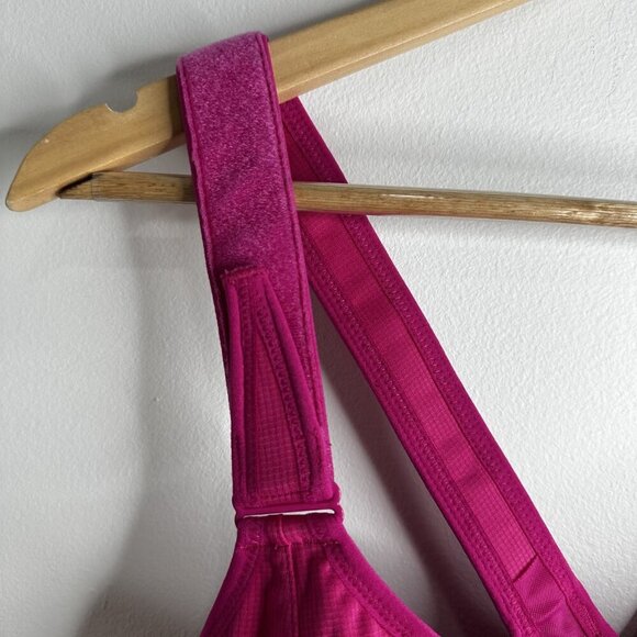 SheFit Ultimate Sports Bra Womens 6Luxe Pink Zip Front Adjustable High Impact - Picture 2 of 8